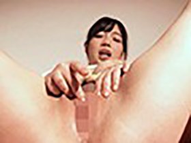 見て。〜オナニーが気持ち良過ぎて秒殺快感堕ちな女たちの卑猥な淫顔、切ない鳴き声、糸引く愛液、ヒクヒク雌壺…イッちゃうまでの全過程を〜　サンプル画像06